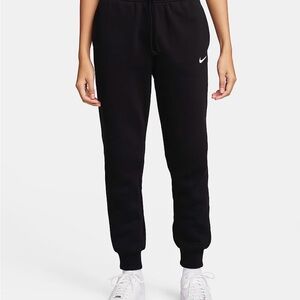 Nike Sportswear Phoenix Fleece Women's Mid-Rise Sweatpants